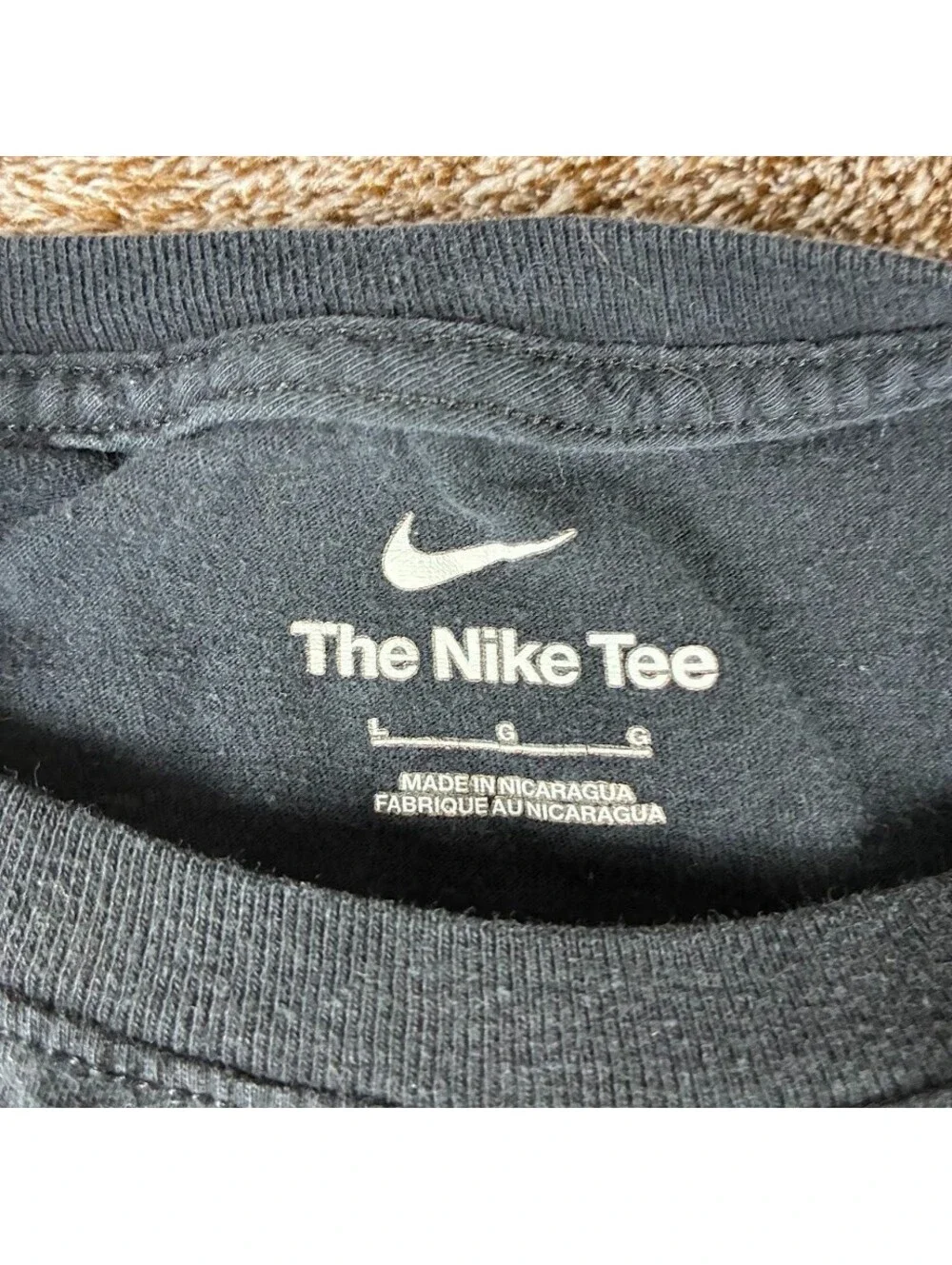 Nike Graphic Tee T Shirt Men's Size Large Black